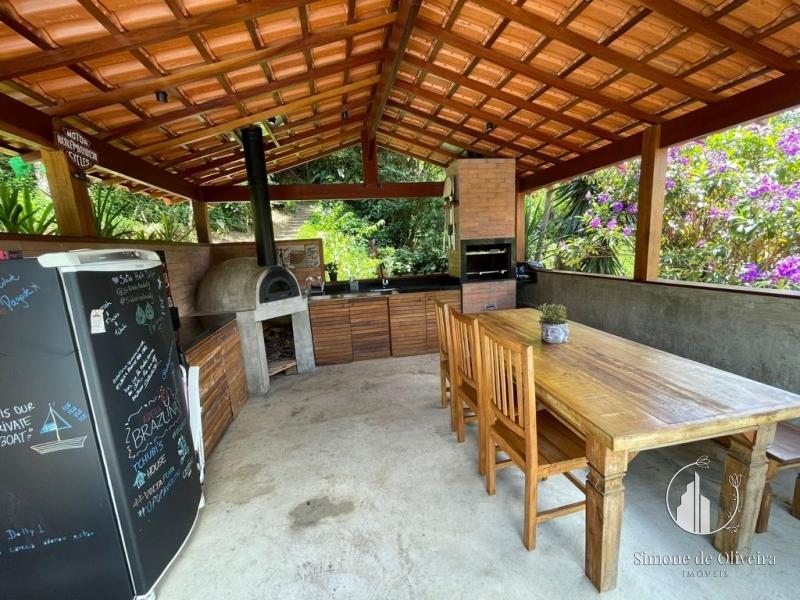 Alugar Casa em Itaipava, Petrópolis/RJ - Simone de Oliveira Imóveis