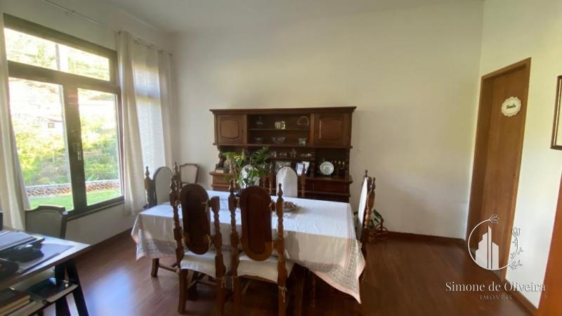 Comprar Casa em Corrêas, Petrópolis/RJ - Simone de Oliveira Imóveis