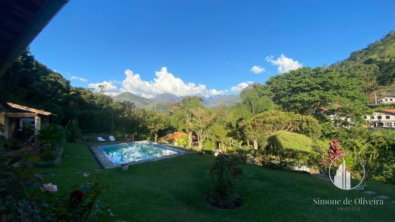 Comprar Casa em Corrêas, Petrópolis/RJ - Simone de Oliveira Imóveis