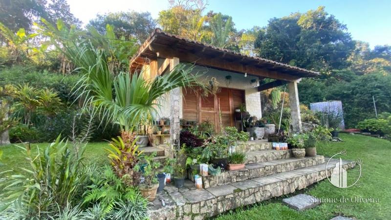 Comprar Casa em Corrêas, Petrópolis/RJ - Simone de Oliveira Imóveis