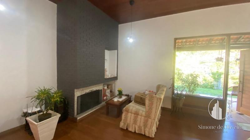 Comprar Casa em Corrêas, Petrópolis/RJ - Simone de Oliveira Imóveis