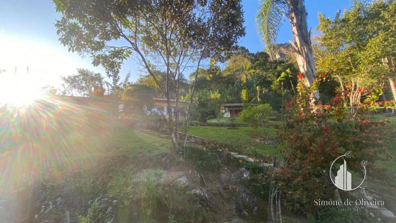 Comprar Casa em Corrêas, Petrópolis/RJ - Simone de Oliveira Imóveis