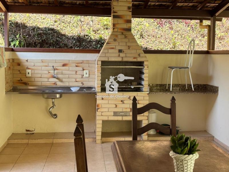Comprar Casa em Itaipava, Petrópolis/RJ - Simone de Oliveira Imóveis