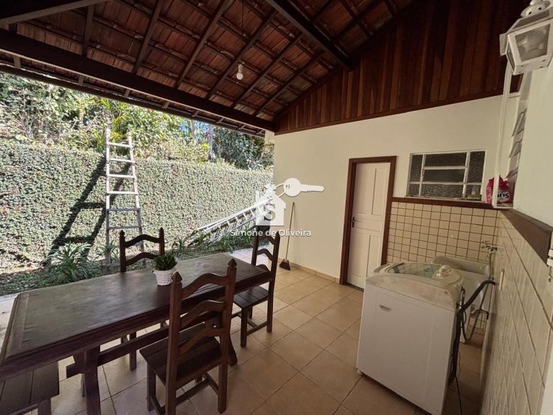 Comprar Casa em Itaipava, Petrópolis/RJ - Simone de Oliveira Imóveis