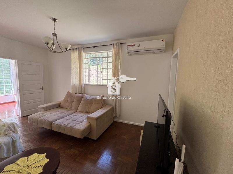 Comprar Casa em Itaipava, Petrópolis/RJ - Simone de Oliveira Imóveis