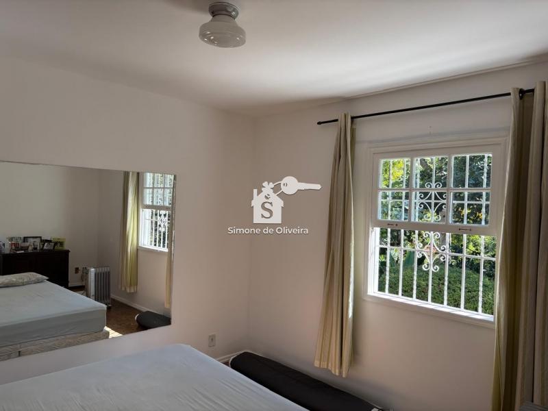 Comprar Casa em Itaipava, Petrópolis/RJ - Simone de Oliveira Imóveis