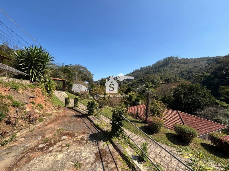 Comprar Casa em Itaipava, Petrópolis/RJ - Simone de Oliveira Imóveis
