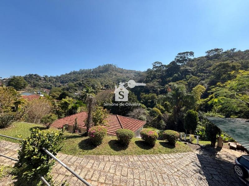 Comprar Casa em Itaipava, Petrópolis/RJ - Simone de Oliveira Imóveis