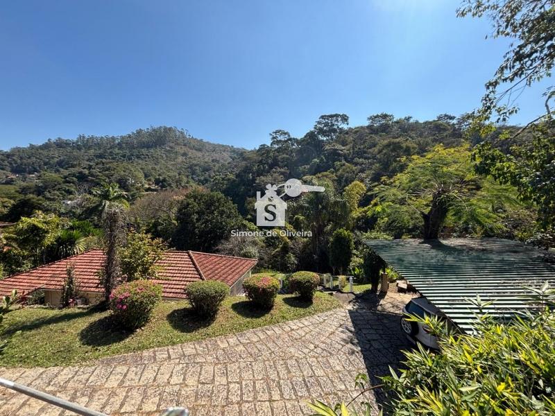 Comprar Casa em Itaipava, Petrópolis/RJ - Simone de Oliveira Imóveis