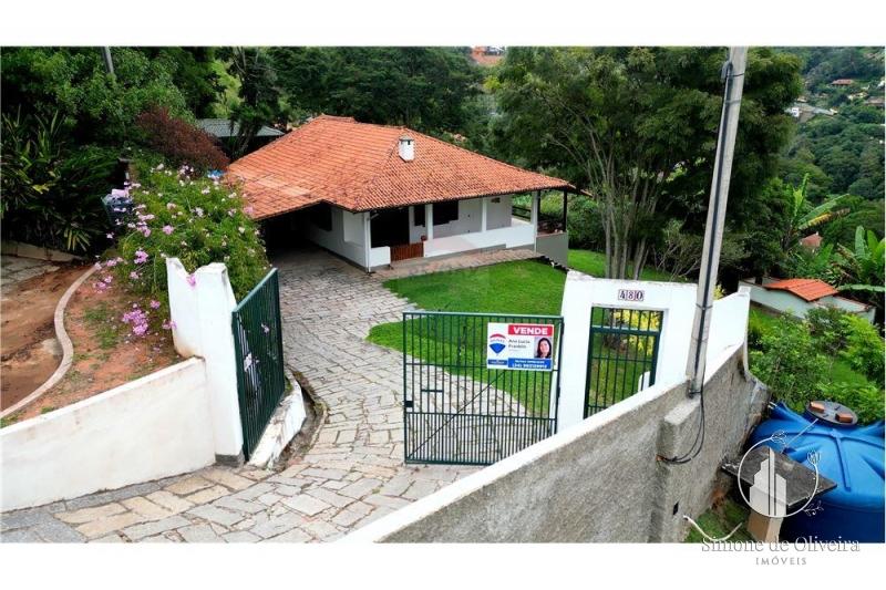 Comprar Casa em Itaipava, Petrópolis/RJ - Simone de Oliveira Imóveis