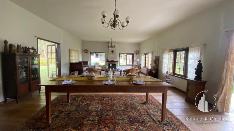 Comprar Casa em Itaipava, Petrópolis/RJ - Simone de Oliveira Imóveis