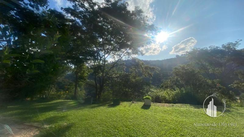 Comprar Casa em Itaipava, Petrópolis/RJ - Simone de Oliveira Imóveis