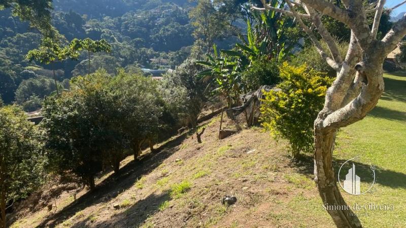 Comprar Casa em Itaipava, Petrópolis/RJ - Simone de Oliveira Imóveis