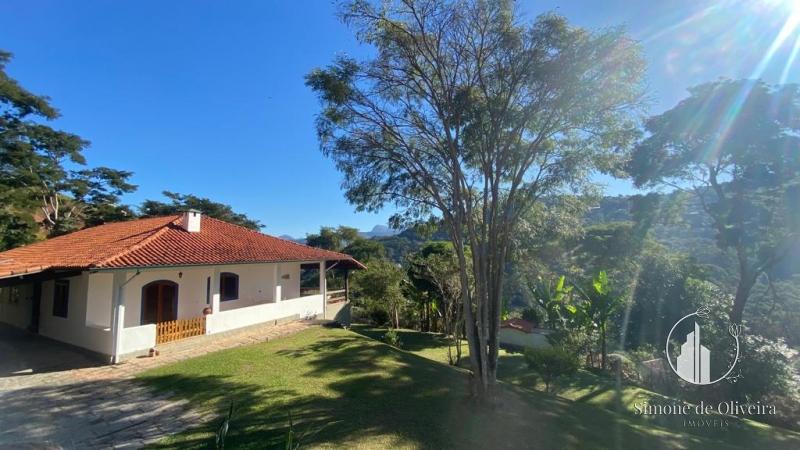 Comprar Casa em Itaipava, Petrópolis/RJ - Simone de Oliveira Imóveis