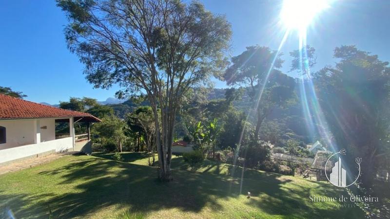 Comprar Casa em Itaipava, Petrópolis/RJ - Simone de Oliveira Imóveis