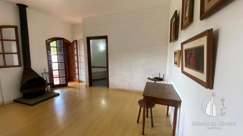 Comprar Casa em Itaipava, Petrópolis/RJ - Simone de Oliveira Imóveis