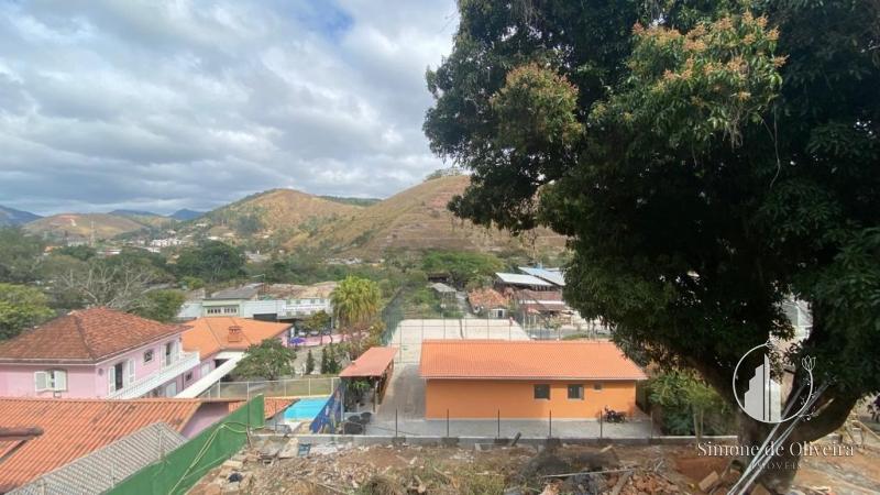 Comprar Casa em Itaipava, Petrópolis/RJ - Simone de Oliveira Imóveis