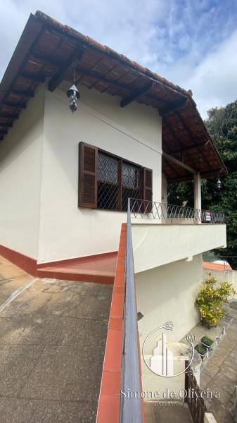 Comprar Casa em Itaipava, Petrópolis/RJ - Simone de Oliveira Imóveis