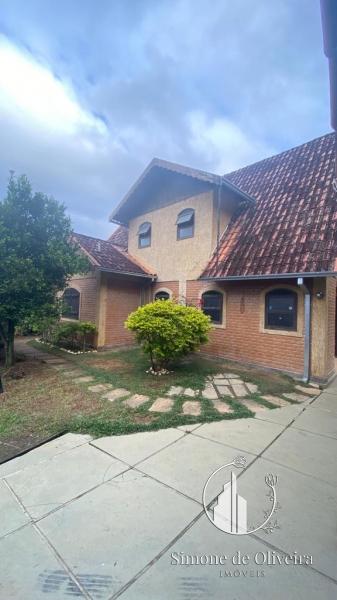 Comprar Casa em Itaipava, Petrópolis/RJ - Simone de Oliveira Imóveis