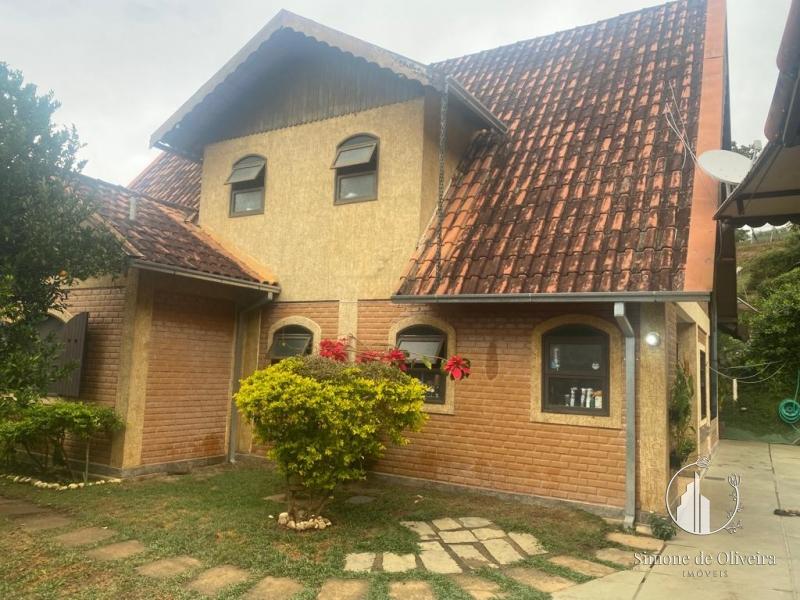 Casa em Itaipava - Petrópolis/RJ  - 3 Quartos