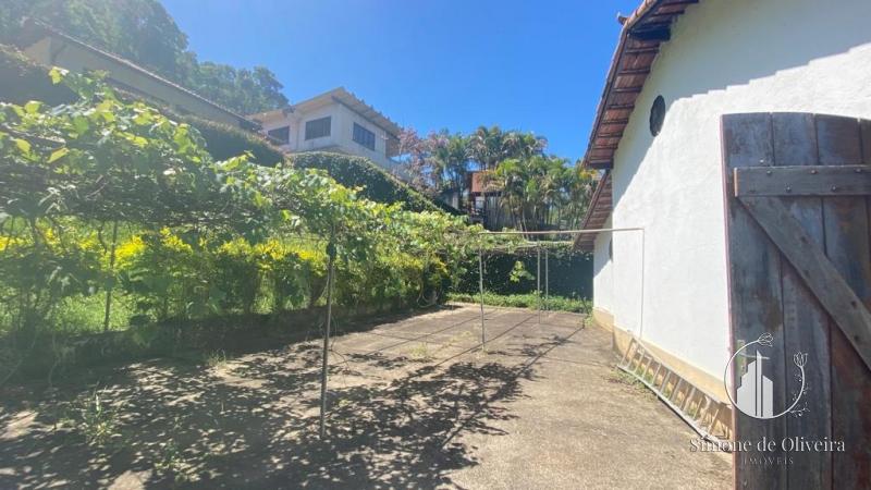 Comprar Fazenda / Sítio em Itaipava, Petrópolis/RJ - Simone de Oliveira Imóveis