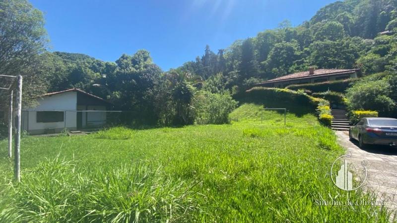 Comprar Fazenda / Sítio em Itaipava, Petrópolis/RJ - Simone de Oliveira Imóveis