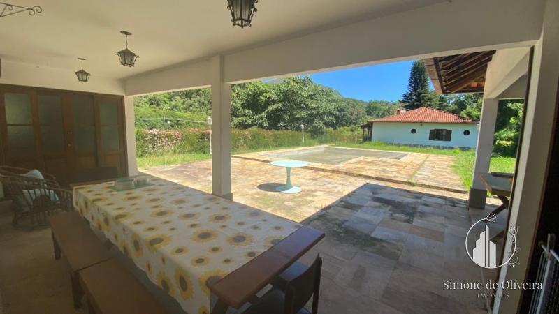 Comprar Fazenda / Sítio em Itaipava, Petrópolis/RJ - Simone de Oliveira Imóveis