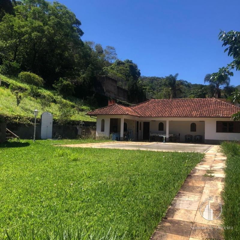 Comprar Fazenda / Sítio em Itaipava, Petrópolis/RJ - Simone de Oliveira Imóveis