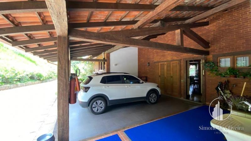 Comprar Casa em Itaipava, Petrópolis/RJ - Simone de Oliveira Imóveis
