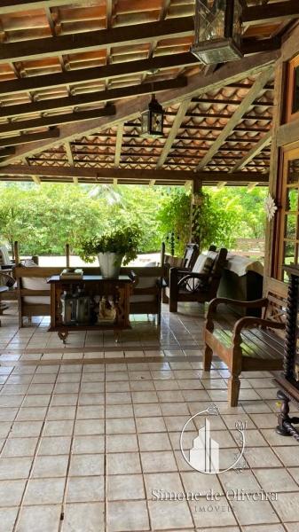 Comprar Casa em Itaipava, Petrópolis/RJ - Simone de Oliveira Imóveis