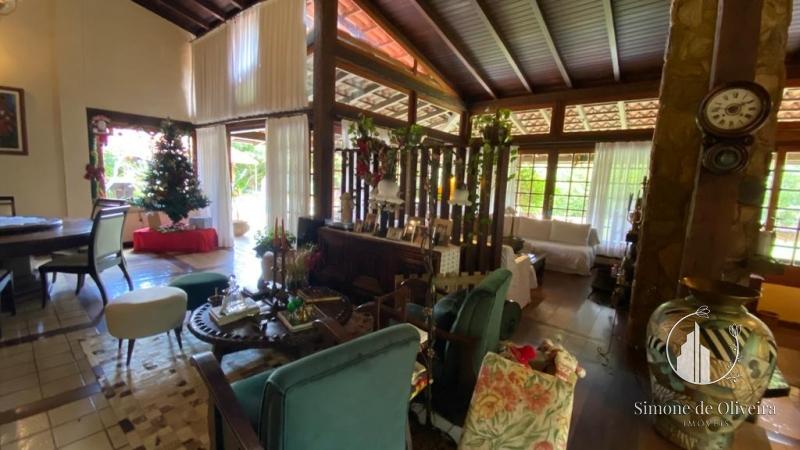 Comprar Casa em Itaipava, Petrópolis/RJ - Simone de Oliveira Imóveis