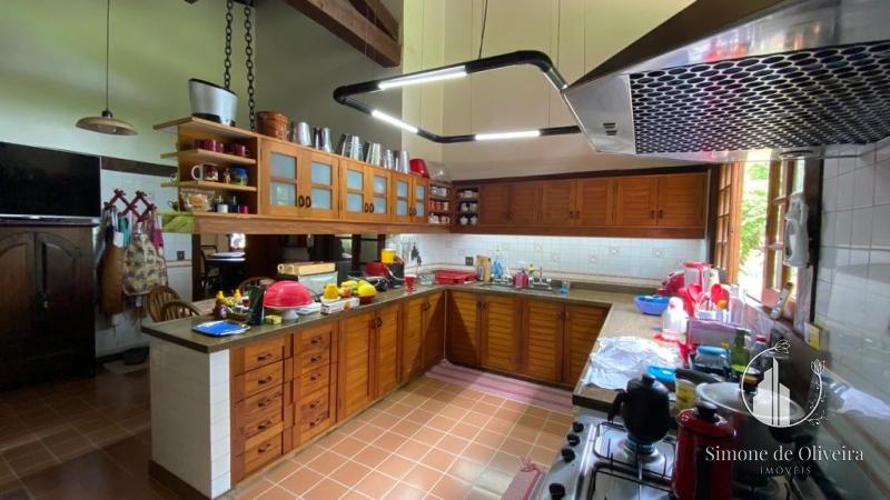 Comprar Casa em Itaipava, Petrópolis/RJ - Simone de Oliveira Imóveis