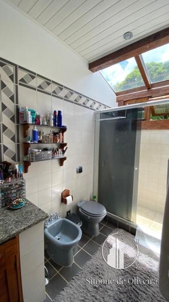 Comprar Casa em Itaipava, Petrópolis/RJ - Simone de Oliveira Imóveis