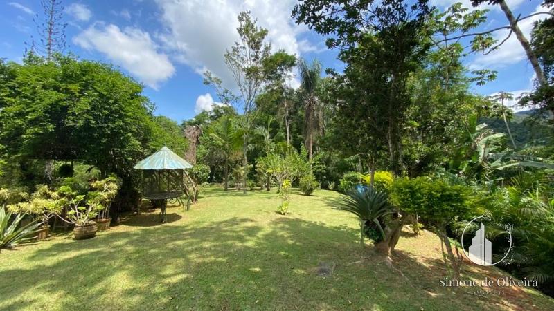 Comprar Casa em Itaipava, Petrópolis/RJ - Simone de Oliveira Imóveis