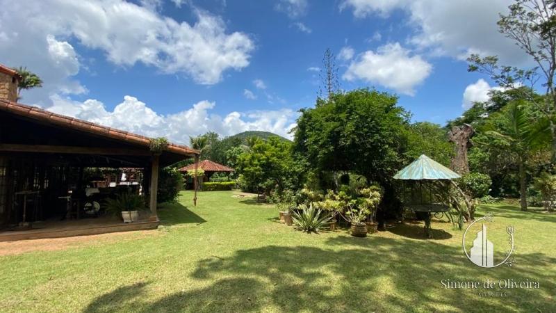 Comprar Casa em Itaipava, Petrópolis/RJ - Simone de Oliveira Imóveis