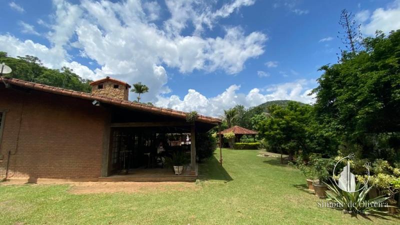 Comprar Casa em Itaipava, Petrópolis/RJ - Simone de Oliveira Imóveis