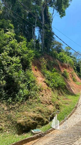 Comprar Terreno Residencial em Itaipava, Petrópolis/RJ - Simone de Oliveira Imóveis