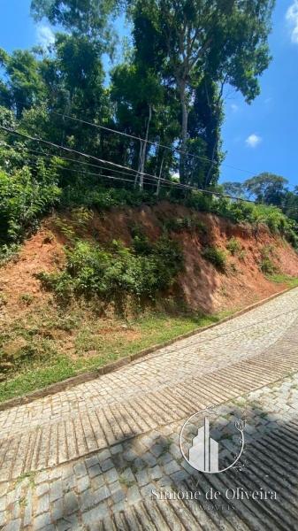 Comprar Terreno Residencial em Itaipava, Petrópolis/RJ - Simone de Oliveira Imóveis