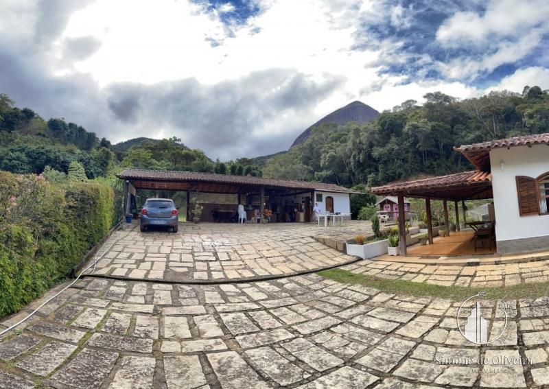 Comprar Fazenda / Sítio em Itaipava, Petrópolis/RJ - Simone de Oliveira Imóveis