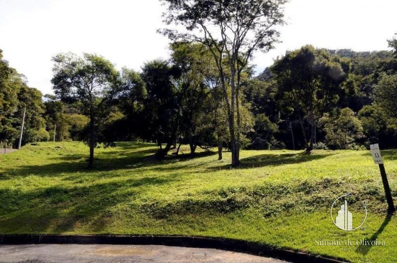 Comprar Fazenda / Sítio em Itaipava, Petrópolis/RJ - Simone de Oliveira Imóveis
