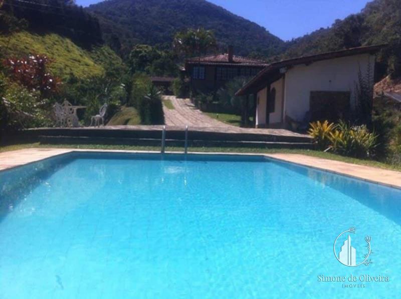 Comprar Fazenda / Sítio em Itaipava, Petrópolis/RJ - Simone de Oliveira Imóveis