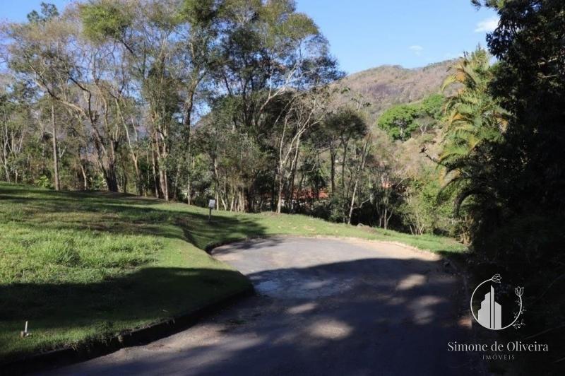 Comprar Fazenda / Sítio em Itaipava, Petrópolis/RJ - Simone de Oliveira Imóveis