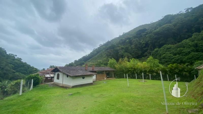Comprar Fazenda / Sítio em Itaipava, Petrópolis/RJ - Simone de Oliveira Imóveis