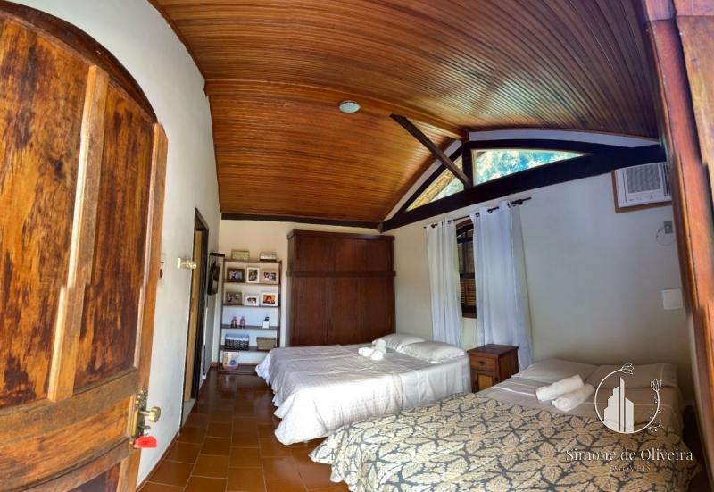 Comprar Fazenda / Sítio em Itaipava, Petrópolis/RJ - Simone de Oliveira Imóveis