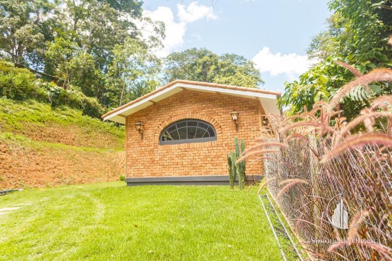Comprar Casa em Itaipava, Petrópolis/RJ - Simone de Oliveira Imóveis