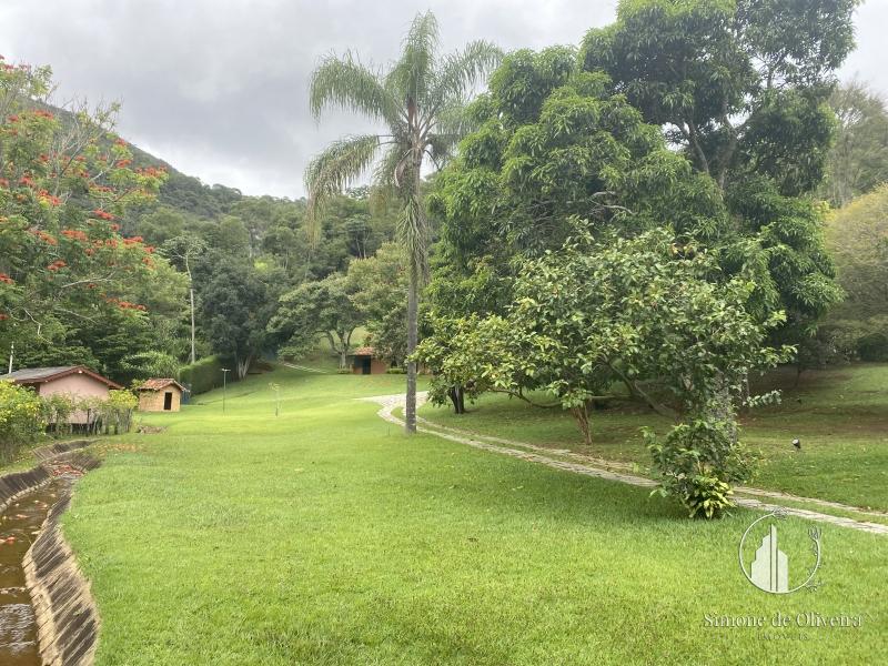 Comprar Fazenda / Sítio em Itaipava, Petrópolis/RJ - Simone de Oliveira Imóveis