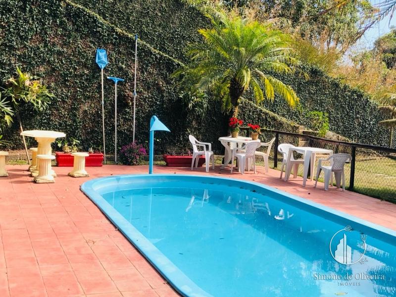 Comprar Casa em Araras, Petrópolis/RJ - Simone de Oliveira Imóveis