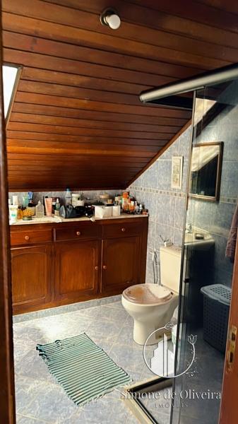 Comprar Casa em Araras, Petrópolis/RJ - Simone de Oliveira Imóveis