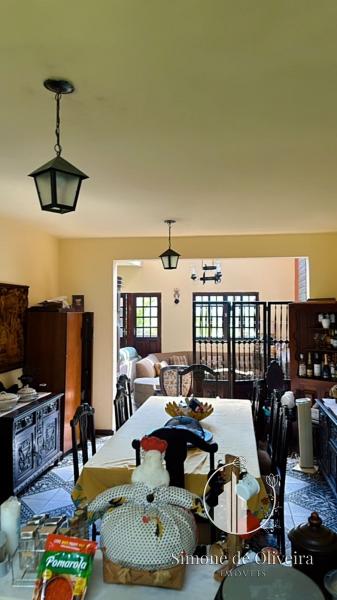 Comprar Casa em Araras, Petrópolis/RJ - Simone de Oliveira Imóveis