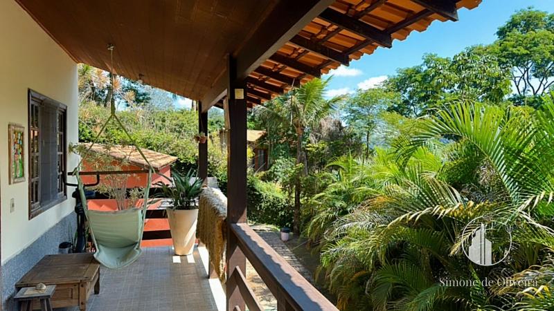 Comprar Casa em Araras, Petrópolis/RJ - Simone de Oliveira Imóveis